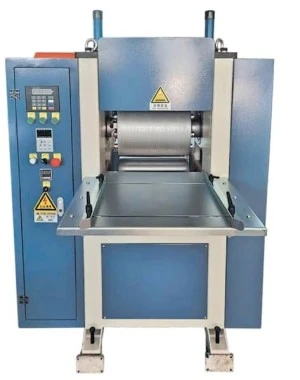 Manuale d'uso della macchina per goffratura