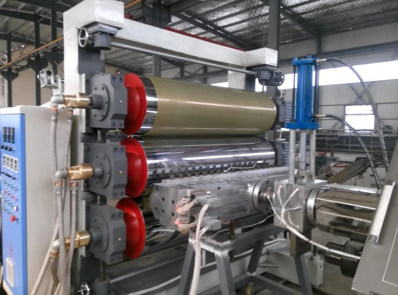 In che modo una macchina per l'estrusione di pannelli HDPE può rivoluzionare il processo di produzione della plastica