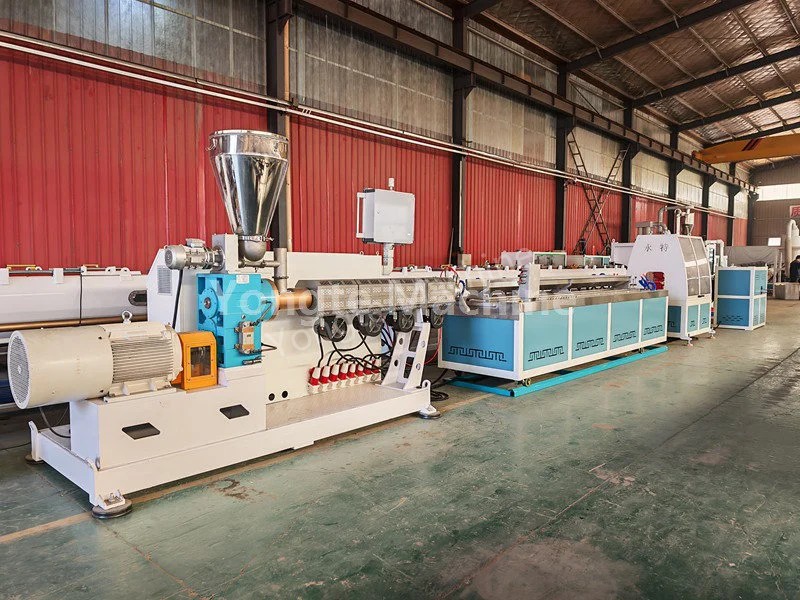 Macchina per la produzione di tubi gocciolanti per irrigazione Soaker